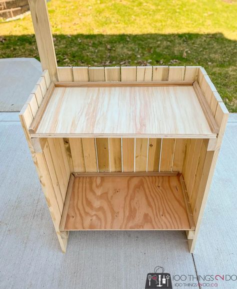 Folding Lemonade Stand - 100 Things 2 Do Wood Lemonade Stand, Collapsible Lemonade Stand, Folding Lemonade Stand, Cheap Lemonade Stand Ideas, Mobile Lemonade Stand, Lemonade Stand Plans, Selling Stand Ideas, Portable Checkout Stand, Folding Checkout Stand