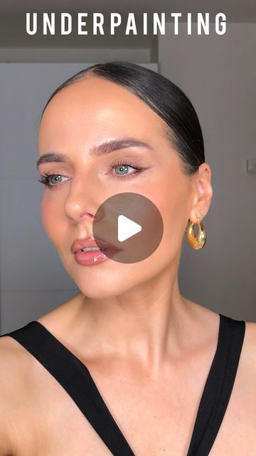 ASTA Jurksaite - Makeup Artist on Instagram: "Underpainting is such a fabulous technique to get that natural skin finish 🫶🏻  I think I should have used a bit less concealer as I didn’t expect it to be so full coverage 🙈so this is a mistake to avoid- use less so it’s easier to blend out  Other than that I found this technique so easy to do, love it💯  Products used:  @lorealparis Revitalift filler plumping water cream @lorealparis Infallible 24hrs concealer 338 @primark.beauty Conceal and blend brush @maybelline Instant anti-age eraser concealer 00 @maybelline Super stay 24h skin tint foundation 10 @blankcanvascosmetics F90 brush @yslbeauty NU lip and cheek tint Chills @itcosmeticsuki Bye Bye pores pressed powder Translucent   Underpainting • Mary Phillips • Professional makeup   #contou Underpainting Makeup, Maybelline Eraser Concealer, Eraser Concealer, Mary Phillips, Primark Beauty, Foundation Tutorials, Powder Translucent, Lip And Cheek Tint, Skin Tint