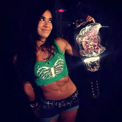 Wwe Aj Lee, Aj Lee And Cm Punk, Divas Championship, Wwe Outfits, Nxt Divas, Dread Head, Wwe Pictures, Aj Lee, Wwe Female Wrestlers