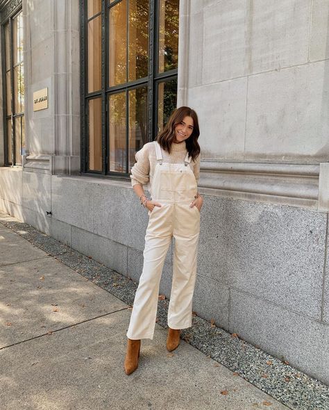 Mykenna Dorn, Wardrobe Inspiration, Fall Looks, Autumn Winter Fashion, Capsule Wardrobe, Winter Fashion, Overalls, Fashion Inspo, Fall Winter