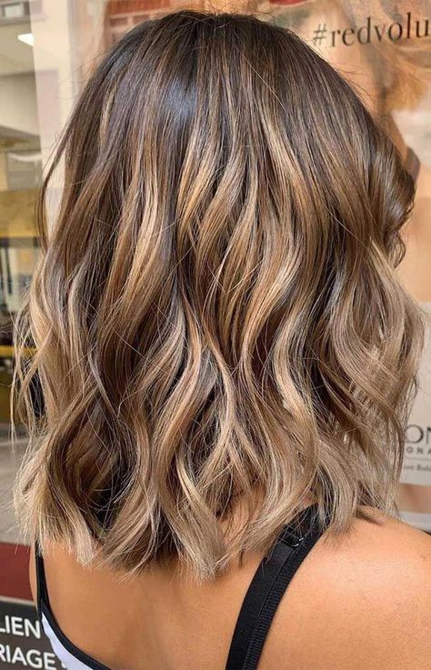 Hairstyles Brunette, Brunette Hairstyles, Brunette Ombre, Brown Hair Shades, Chocolate Brown Hair Color, Brunette Balayage, Gorgeous Hair Color, Brown Hair With Blonde Highlights, Hair Color Light Brown