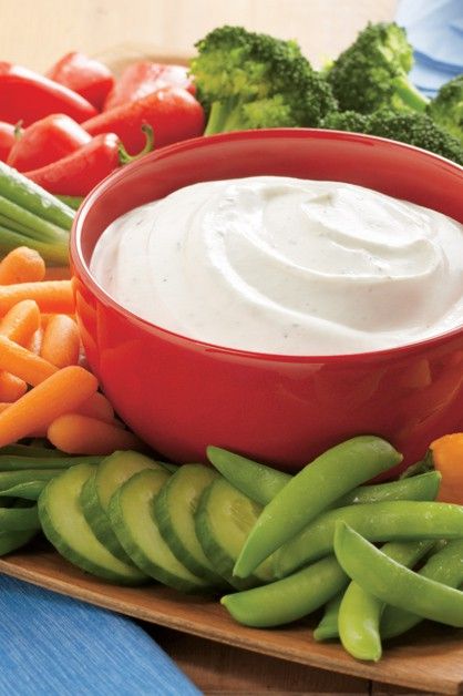 Ranch Dip Recipe Sour Cream, Sour Cream Ranch Dip, Hidden Valley Ranch Dip, Church Snacks, Sour Cream Dip Recipes, Recipe With Sour Cream, Shower Punch, Nachos Recipe Beef, Seasoned Sour Cream