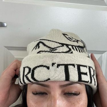 Arctyrex Beanie, Arc Teryx Beanie, Arcteryx Beanie Outfit, Arcteryx Hat, Arcteryx Beanie, Beanie Outfit, Fire Fits, Mode Inspiration, Fashion Killa