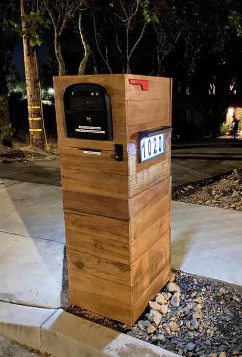 Mailbox With Planter Ideas, Mailbox And Package Drop, Mail Box For Packages, Mail Box With Package Holder, Box For Packages By Gate, Mailbox Ideas For Big Packages, Secure Mailbox Ideas, Diy Delivery Box For Packages, Mailbox Package Drop Diy