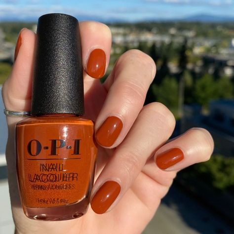 Terra Cotta Nail Color, My Italian Is A Little Rusty Opi, Opi My Italian Is A Little Rusty, Nails To Match Burnt Orange Dress, Terracota Nails Ideas, Rusty Orange Nails, Rust Orange Nails, Fall Transition Nail Colors, Terracotta Nails