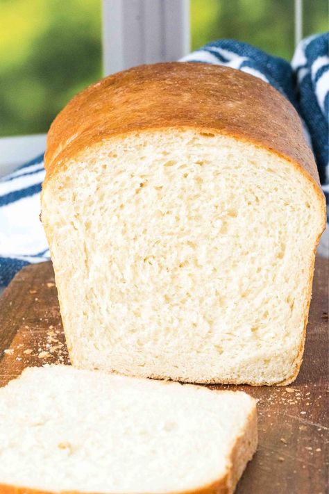 Ready to level up your sandwich game? Our Overnight White Sandwich Bread is soft, easy to make, and deeply flavorful thanks to overnight fermentation. Great for sandwiches, toast, and more. Overnight Bread Recipe, Sandwhich Bread, White Sandwich Bread, Amish White Bread, Baked Sandwiches, Sandwich Bread Recipe, Homemade Sandwich, White Bread Recipe, Sandwich Bread Recipes