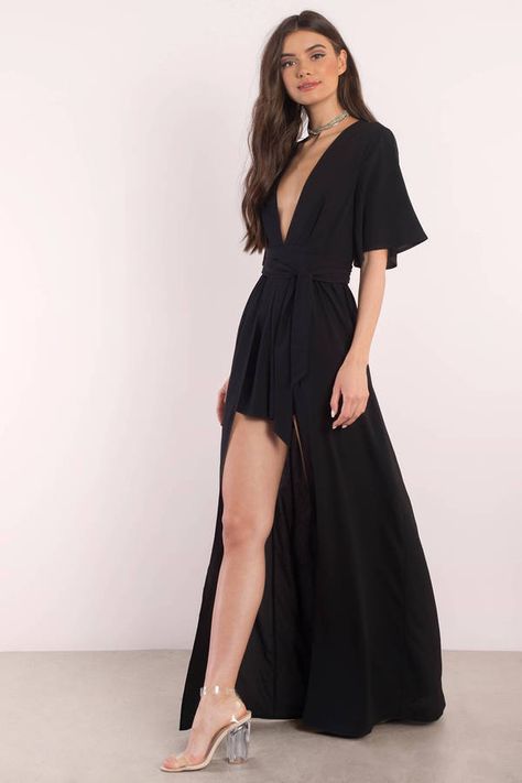 Step out of your comfort zone in the Rebecca Front Tie Romper Dress. Featuring a plunging neckline. Wear with simple heels. - Fast & Free Shipping For Orders over $50 - Free Returns within 30 days! Summer Prom Dress, Simple Heels, Wedding Pantsuit, Winter Wedding Outfits, Free Dresses, Maxi Dress Wedding, Pinterest Fashion, Romper Dress, Romper With Skirt