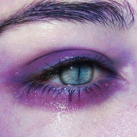 Subtle Cat Eye, Drag Make-up, Homecoming Ideas, Make Up Videos, Smink Inspiration, Eye Photography, Aesthetic Eyes, Kesha, Eye Make