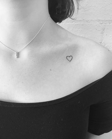 Collarbone Tattoos, Tiny Heart Tattoos, Bone Tattoo, Small Heart Tattoos, Small Finger Tattoos, Tattoo Heart, Bone Tattoos, Heart Tattoos, Small Girl Tattoos