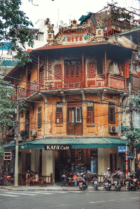 Hanoi Old Quarter, Building Aesthetic, Bg Design, Unusual Buildings, Urban Sketch, Architecture Drawing Art, Hanoi Vietnam, Urban Sketching, Environment Design