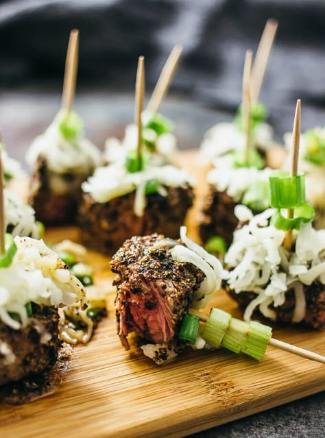 Food To Feed A Crowd, Steak Appetizers, Peppered Steak, Recipes To Feed A Crowd, Beef Appetizers, Corn Dog Muffins, Small Bites Appetizers, Fancy Appetizers, Elegant Appetizers