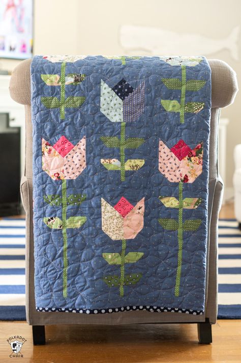 Tailored Tulips Quilt & Quilt Along