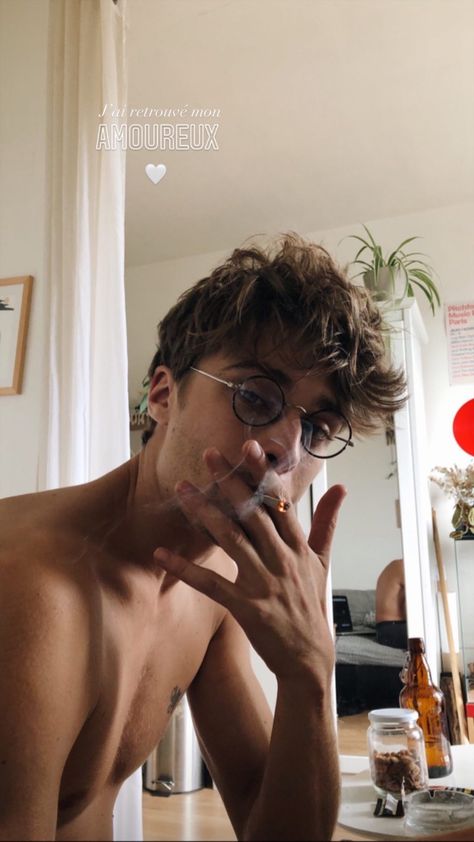 ✨ on Twitter: "WHAT THE HELL MAXENCE WHO GAVE YOU THE RIGHT… " Barty Crouch Jr, Maxence Danet Fauvel, Thomas Doherty, Popular People, Ideal Man, Alex Turner, James Potter, The Boy Is Mine, 인물 사진