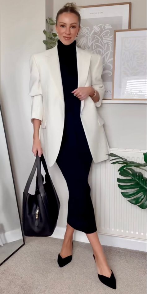 White Blazer Outfits, Lawyer Outfit, Casual Outfit Inspiration, Corporate Outfits, Elegante Casual, Stylish Work Outfits, Work Outfits Women, White Blazer, Professional Outfits