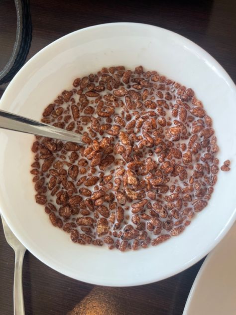 #breakfast #cereal #aesthetic l Chocokrispis Cereal, Korean Cereal, Cereal Bowl Aesthetic, Cereals Aesthetic, Frosties Cereal, Cereal Aesthetic, Kellogs Cereal, Cereal Cafe, Captain Crunch Cereal