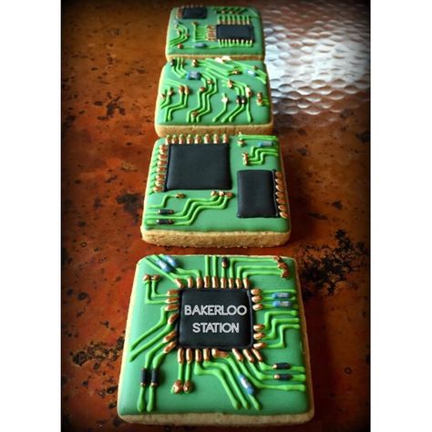 Christine Donnelly on Instagram: “Circuit boards! (Inspired by @peachykeencookies ) #nerdtastic #gettingmygeekon #computernerd #nerdcookies #geekcookies #circuitboards…” Computer Cookies, Computer Nerd, Creative Cookies, Floral Cake, Cookie Art, Wedding Desserts, 10th Birthday, Circuit Board, Cookie Decorating