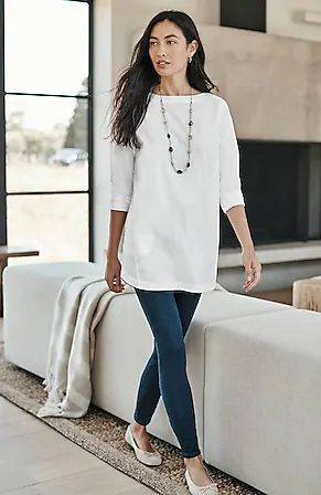 Tunics Design, Minimalist Closet Organization, Tunic Tops Outfit, Tunic Dress With Leggings, Cotton Tunics For Women, Striped Off Shoulder Top, Nautical Chic, Linen Shirts Women, Linen Tunic Tops