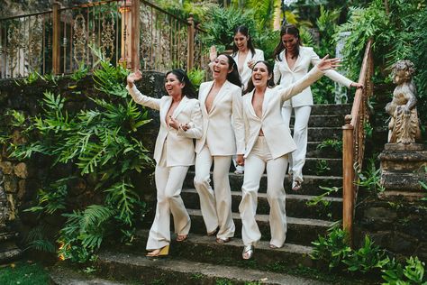 Wedding Songs, Wedding Entrance Songs, Bridesmaid Suits, Entrance Songs, Wedding Song, Wedding Entrance, Hawaiian Wedding, American Wedding, Greenery Wedding