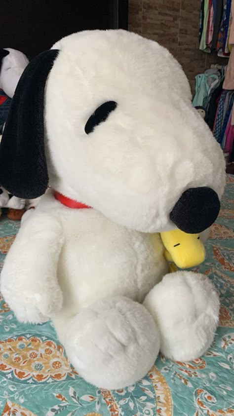 Snoopy Stuffed Toy, Snoopy Plush Aesthetic, Snoopy Plushies, Snoopy Plushie, Aesthetic Snoopy, Snoopy Stuffed Animal, Snoopy Things, Snoopy Items, Snoopy Stuff