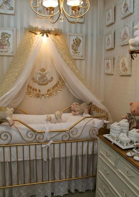 Royal Baby Rooms, Luxury Baby Room, Victorian Baby, Princess Nursery, Baby Room Themes, Girl Nursery Room, Nursery Room Design, Baby Room Inspiration, Dream Nurseries