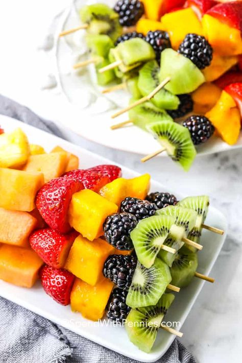 Hawaiian Fruit Kabobs, Fresh Fruit Appetizers, Fruit Dishes For Parties, Fruit Kabobs For Party Skewers, Simple Fruit Dip, Hawaiian Kabobs, Refrigerator Goals, Rainbow Fruit Kabobs, Fruit Flan