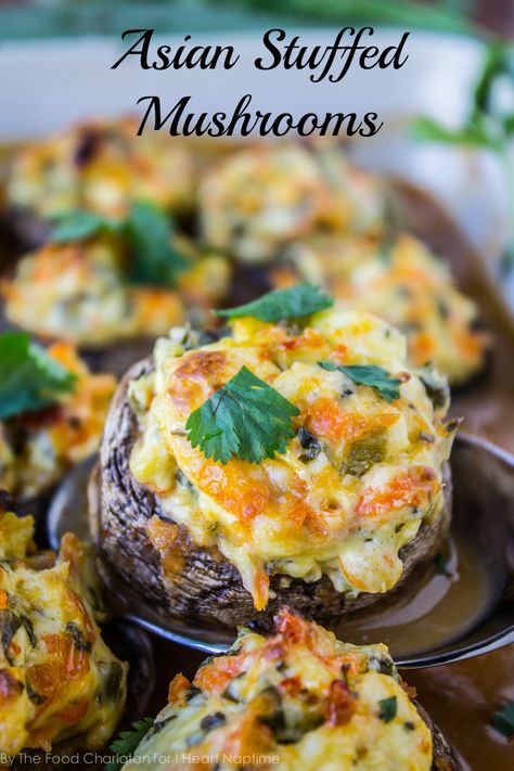 Asian stuffed mushrooms on iheartnaptime.com Easy Stuffed Mushroom Recipe, Mushroom Appetizer Recipes, Mushroom Appetizers, Diy Easy Recipes, Mushroom Recipe, Stuffed Mushroom, Food Charlatan, Appetizers Recipes, 2 Ingredient