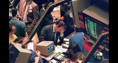 1987-Style Market Crash Coming This Year Black Monday 1987, Black Monday, Stock Market Crash, Dow Jones, Investing In Stocks, Investment Banking, Global Economy, Stock Exchange, Wall Street