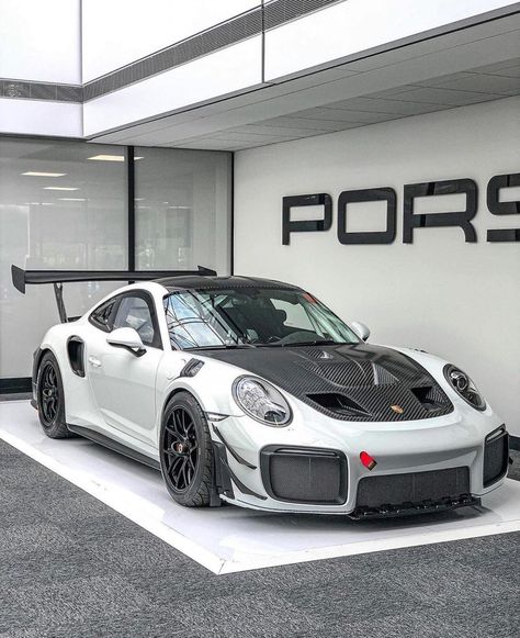 White Porsche, Porsche Gt, Gt2 Rs, Porsche Sports Car, Top Luxury Cars, Lux Cars, Porsche Gt3, Street Racing Cars, Classy Cars