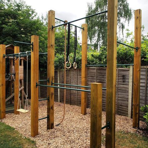 Backyard Jungle Gym, Calisthenics Gym, Backyard Gym, Playhouse Ideas, Backyard Playset, Shade Garden Design, Florida Gardening, Diy Playground, Play Ground