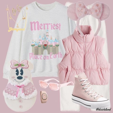 Pink Disneyland, Christmas Disney Outfits, Disneyland Christmas Outfit, Disney Christmas Outfits, Disney Trip Outfits, Disney Essentials, Disneyland Christmas, Disney Themed Outfits, Disney World Outfits