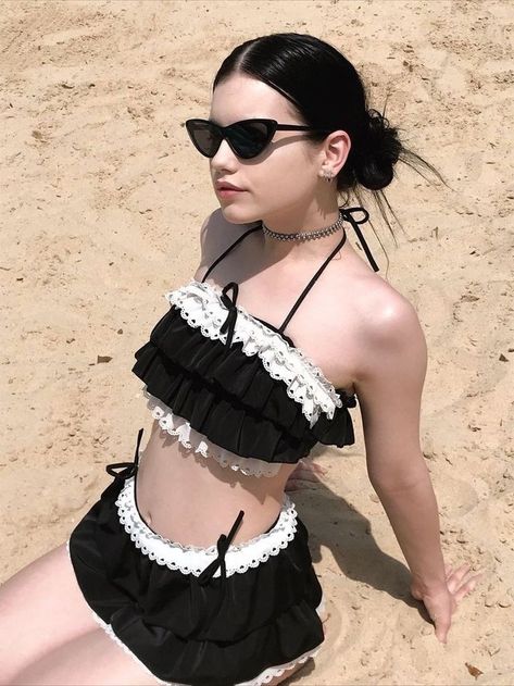 Swimsuit With Skirt Aesthetic, Alt Bathing Suits, Alternative Swimsuit, Swimsuit Outfit Aesthetic, Cute Swimsuit Aesthetic, Beach Clothes Aesthetic, Alternative Swimwear, Goth Swimsuit, Bathing Suit Aesthetic