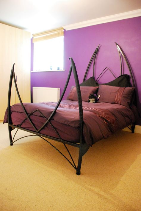 Demon iron bed with the low foot frame option, the standard clawed feet were not required. www.spwironworks.co.uk Coffin Shaped Bed Frame, Diy Gothic Bed Headboard, Demon Furniture, Goth Bed Frame, Gothic Bed Frame, Gothic Bed, Gothic Medieval, Gothic Bedroom, Bespoke Beds