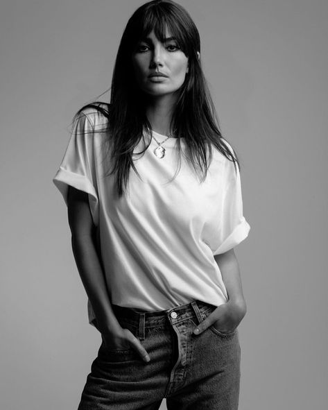 Lily Aldridge Levi’s Made & Crafted Collaboration | Fashion Gone Rogue White Levis, Studio Photography Poses, Kings Of Leon, Model Test, Lily Aldridge, Studio Photoshoot, The Kings, Capsule Collection, Photography Women