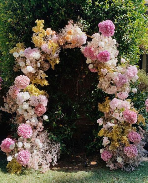 Ceremony Inspiration, Ceremony Arch, Ceremony Flowers, Floral Arch, Wedding Mood, Dreamy Wedding, Ceremony Decorations, Wedding Arch, Pink Wedding