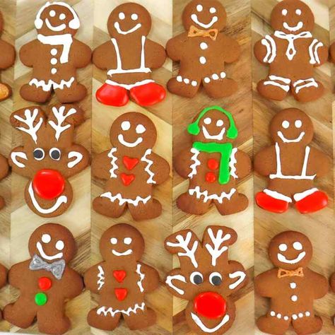 Gingerbread Men Hard Gingerbread Recipe, Ginger Bread Man Decorating, How To Decorate Gingerbread Men, Ginger Biscuits Recipe South Africa, Gingerbread Men Decorating Ideas, Gingerbread Man Decorating Ideas, Easy Gingerbread Man Recipe, Decorating Gingerbread Men, Gingerbread Man Designs