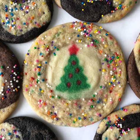 Pillsbury Christmas Cookies, Pillsbury Cookies, Pillsbury Sugar Cookies, Make Chocolate Chip Cookies, Cookie Hacks, Chewy Sugar Cookies, Spritz Cookies, Best Christmas Cookies, Buttery Cookies