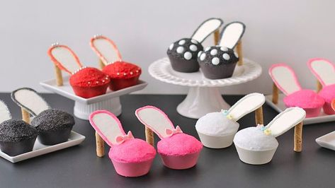 Cupcake Heels, Stiletto Cupcakes, Cupcake Shoes, Heel Cupcakes, Pirouette Cookies, High Heel Cupcakes, Shoe Cakes, Cupcake Wars, Cupcake Icing