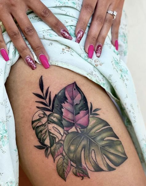 Houseplant Tattoo, Tattoo Over Scar, Earthy Tattoos, Bird Tattoo Wrist, Becoming A Tattoo Artist, Wildflower Tattoo, Tattoos For Black Skin, Plant Tattoo, Spooky Tattoos