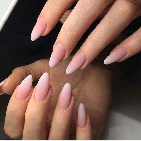 Matte naturals Matte Nails, Gradient Nails, Ombre Nail Art Designs, Matte Nail Art, Minimalist Nail Art, Matte Nails Design, Nail Art Ombre, Ballerina Nails, Nagel Inspo