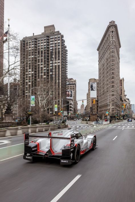 Porsche Drove Its Retired Le Mans Winning 919 Prototype Through Manhattan To Make Us All Sad Again Lemans Porsche, Porsche 963, Nyc Streets, Panamera Turbo S, Tour Around The World, Endurance Racing, Classic Racing Cars, Streets Of New York, Formula E