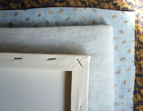 How to make a Fabric Pinboard - Christine's Crafts Pinboard Diy, Fabric Pin Boards, Pin Board Diy, Fabric Covered Bulletin Board, Diy Pin Board, Fabric Pinboard, Pinboard Ideas, Fabric Corkboard, Pin Board Ideas