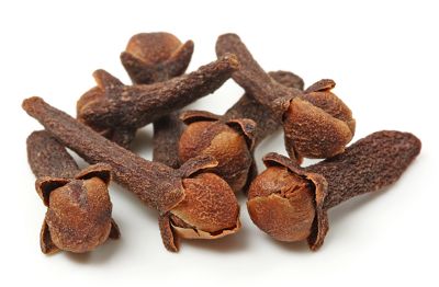 39 Unusual Uses for Cloves | Fluster Buster Essential Oils For Teething, Cloves Benefits, Home Remedy For Headache, Clove Essential Oil, Clove Oil, Receding Gums, Eat Smarter, Doterra Essential Oils, Herbal Remedies