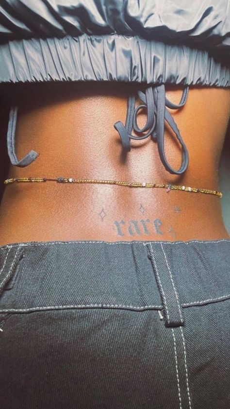 Rare Tattoos, Cute Hand Tattoos, Pretty Hand Tattoos, Neck Tattoos Women, Black Girls With Tattoos, Spine Tattoos For Women, Tattoos For Black Skin, Pretty Tattoos For Women, Dope Tattoos For Women