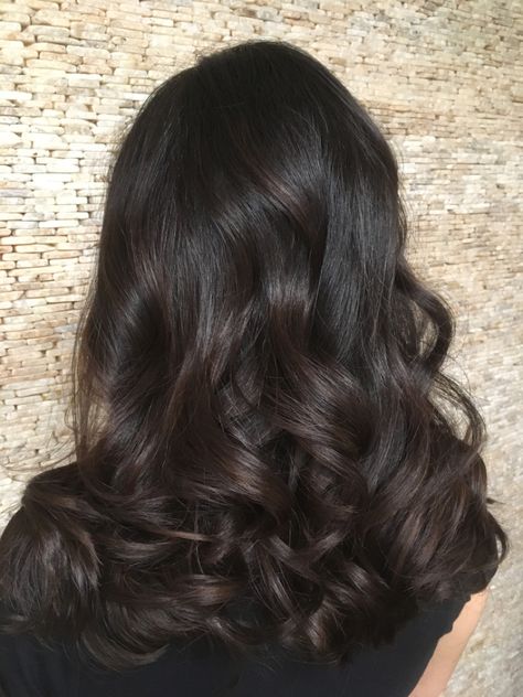 Melted Chocolate Balayage, Chocolate Balayage On Black Hair, Balayage For Black Hair, Black Hair Dyed Brown, Mascara Bleu, Balayage On Black Hair, Black Hair With Brown Highlights, Espresso Hair, Chocolate Balayage