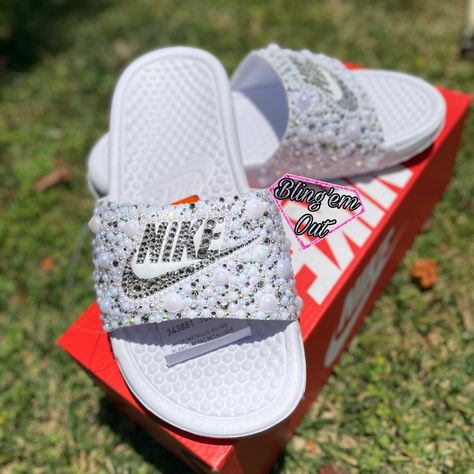 Custom Bling White Nike Slides Custom Nike Slides, White Nike Slides, Nike Shoes Custom, Nike Sandals, Nike Slides, Custom Bling, Custom Nike, Shoes Custom, Pearl Design