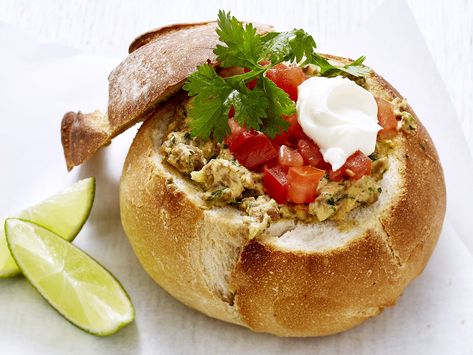 Individual Nacho Bread Bowls Cob Dip, Vegetarian Nachos Recipe, Cobb Loaf, Cob Recipes, Cob Loaf Dip, Cream Cheese Smoked, Cob Loaf, Bread Bowl Recipe, Vegetarian Nachos