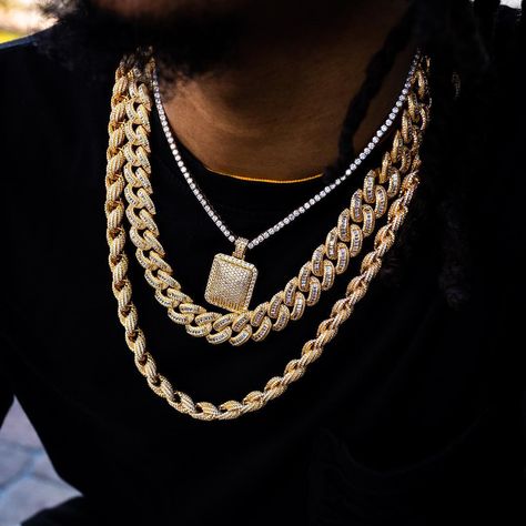 Rapper Jewelry Aesthetic, Hiphop Accessories, 2000s Hip Hop, Hiphop Jewelry, Rapper Jewelry, Hip Hop Chains, Hipster Outfits, Hip Hop Jewelry, Colour Board