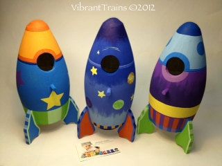 ONE Custom Hand Painted Rocket Ship Space Ship Wooden Bird House Personalized Keepsake Gift by Vibrant Trains Ship Birdhouse, Roket Air, Toy Submarine, Outer Space Baby Shower, Diy Rocket, Bday Party Kids, Rocket Design, Wooden Bird Houses, Birdhouse Designs