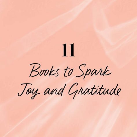 Holidays are wonderful . . . but they can also be stressful. The quickest way to combat overwhelm is to practice gratitude. These books remind us that there is much to be grateful for + help us tap into the joy that surrounds us every day. #booklist #bookrecs #bookrecommendations #healthyliving #giftgiving #gratitude #gratitudeattitude #currentread Gratitude Books For Adults, Books About Gratitude, Gratitude Books, Gratitude Book, American Words, Modern Library, Mindfulness Journal, Fiction And Nonfiction, Attitude Of Gratitude