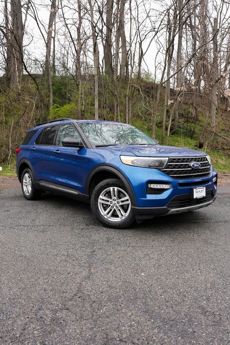 Unleash the explorer within with this 2021 Ford Explorer XLT, every drive is a seamless blend of capability, comfort, and confidence! 😎 (Stock#FEU5138A)

#HealeyBrothers #HudsonValley #HVNY #poughkeepsieny #orangecountyny #sussexcountynj #essexcountynj #bergencountynj #ford #fordcars #fordexplorer #explorer #xlt #suv 2021 Ford Explorer, Poughkeepsie New York, Chevrolet Dealership, New Hampton, Ford Explorer Xlt, Poughkeepsie Ny, Hudson Valley Ny, Chrysler Dodge Jeep, Car Auctions